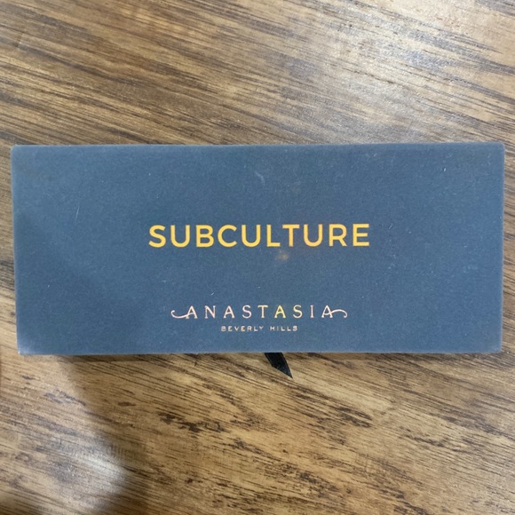 Anastasia Beverly Hills Other - Anastasia Beverly Hills Subculture Palette Anastasia Beverly Hills Other - Anastasia Beverly Hills Subculture Palette